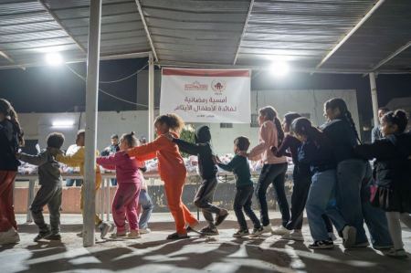 250 طفلا يتيما يشاركون في فعالية رمضانية في القدس